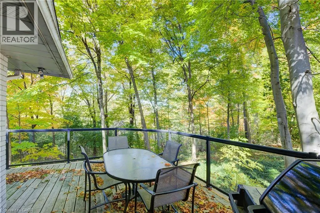 279 FERNDALE Place