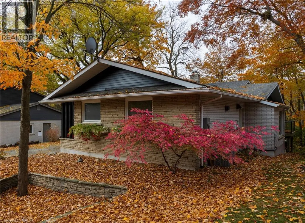 279 FERNDALE Place