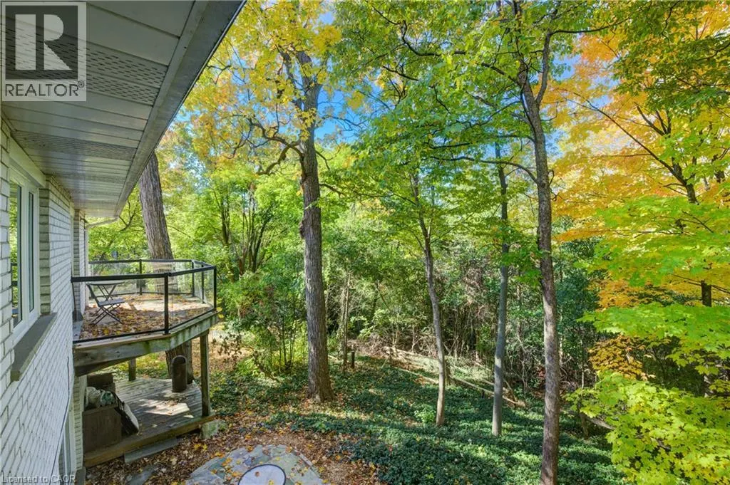 279 FERNDALE Place