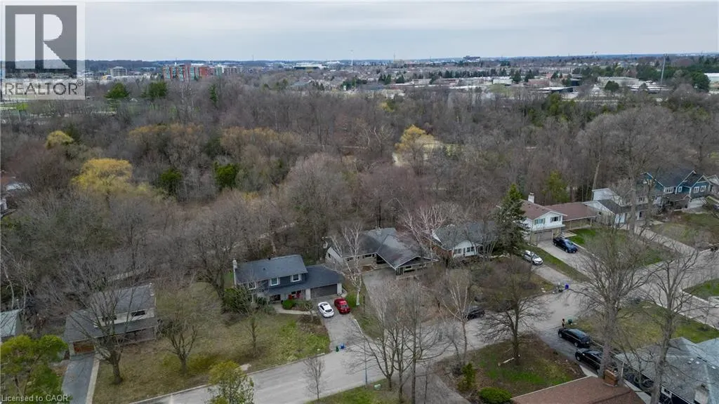 279 FERNDALE Place