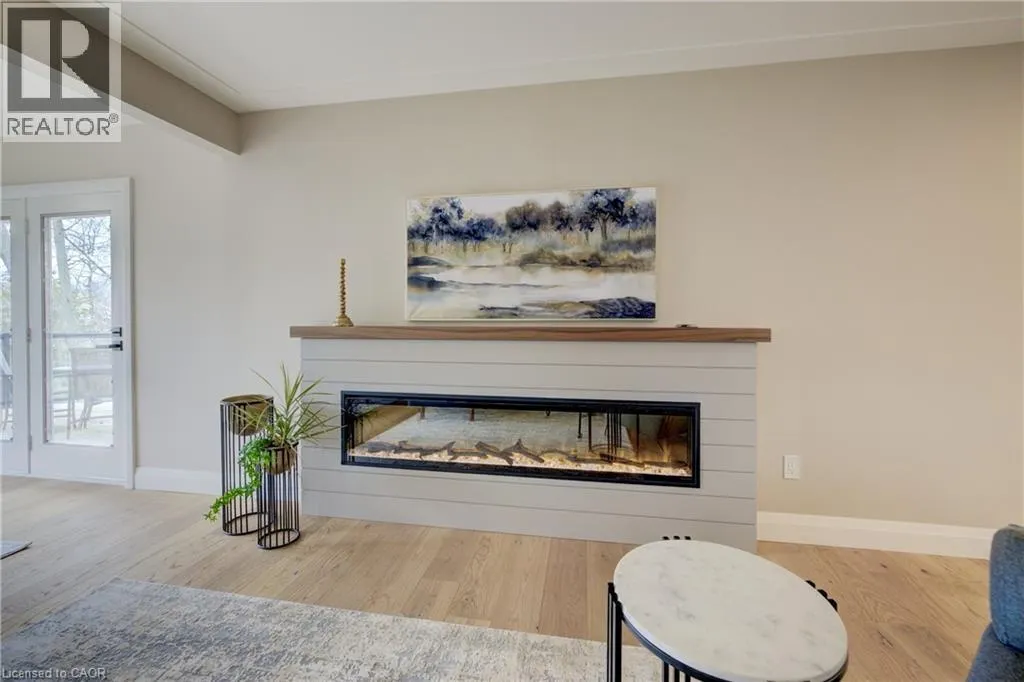 279 FERNDALE Place
