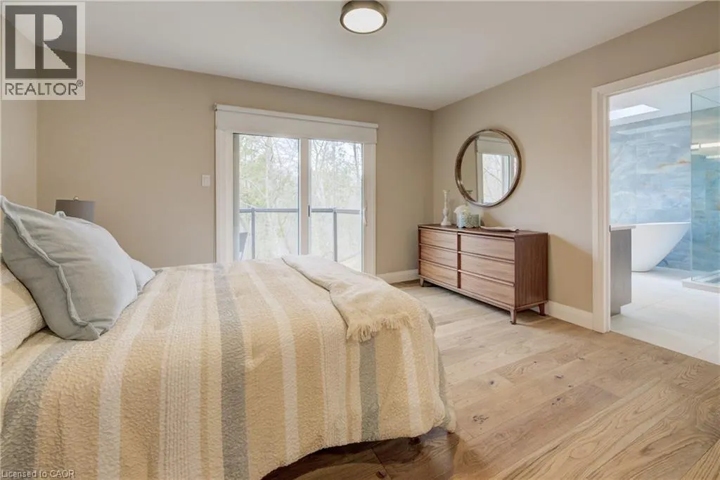 279 FERNDALE Place