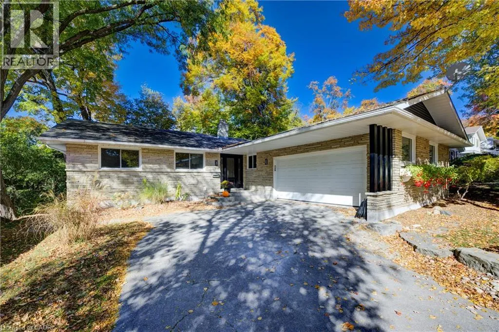 279 FERNDALE Place