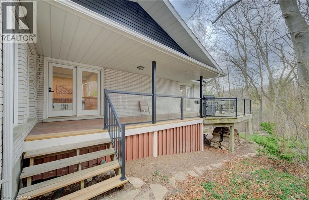 279 FERNDALE Place