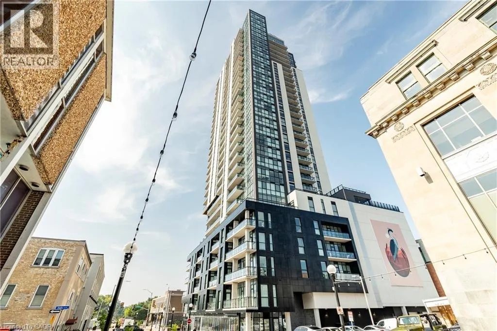60 CHARLES Street W Unit# 705, #705
