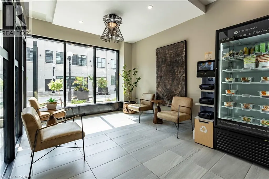 60 CHARLES Street W Unit# 705, #705