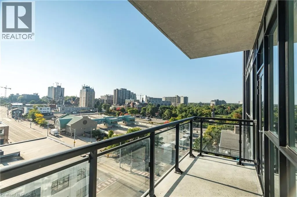 60 CHARLES Street W Unit# 705, #705