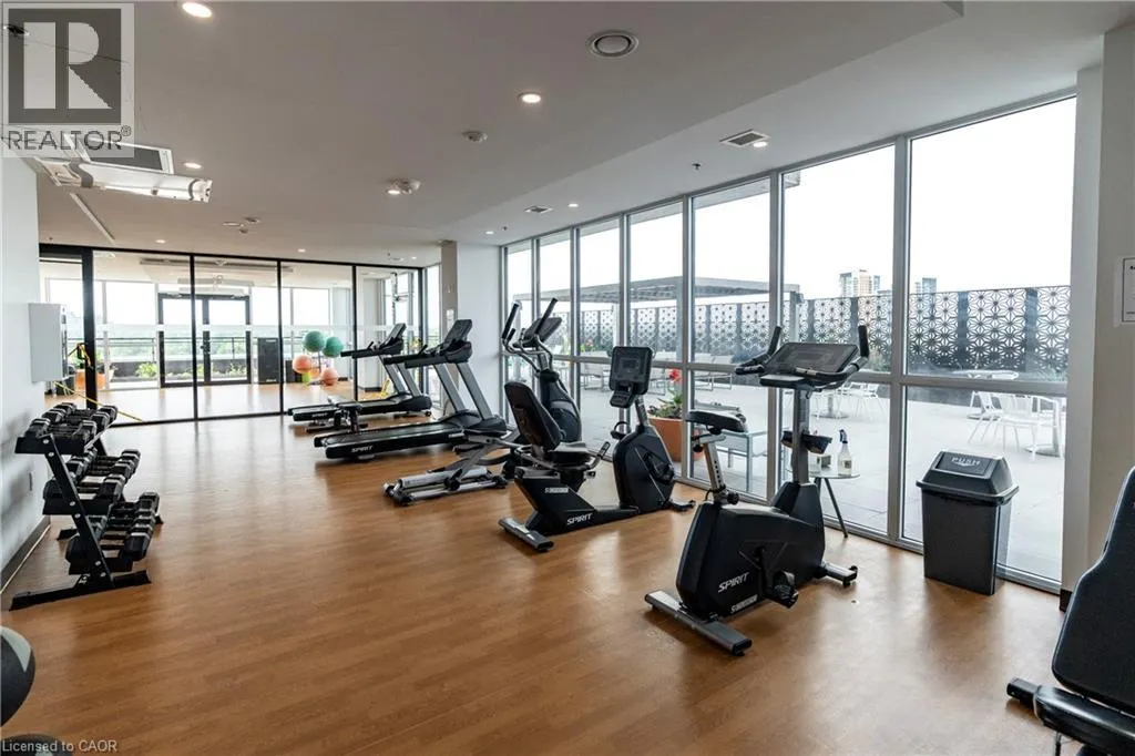 60 CHARLES Street W Unit# 705, #705