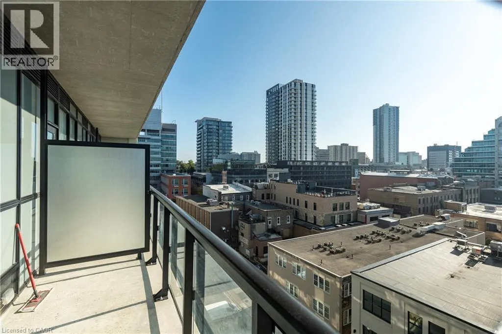 60 CHARLES Street W Unit# 705, #705