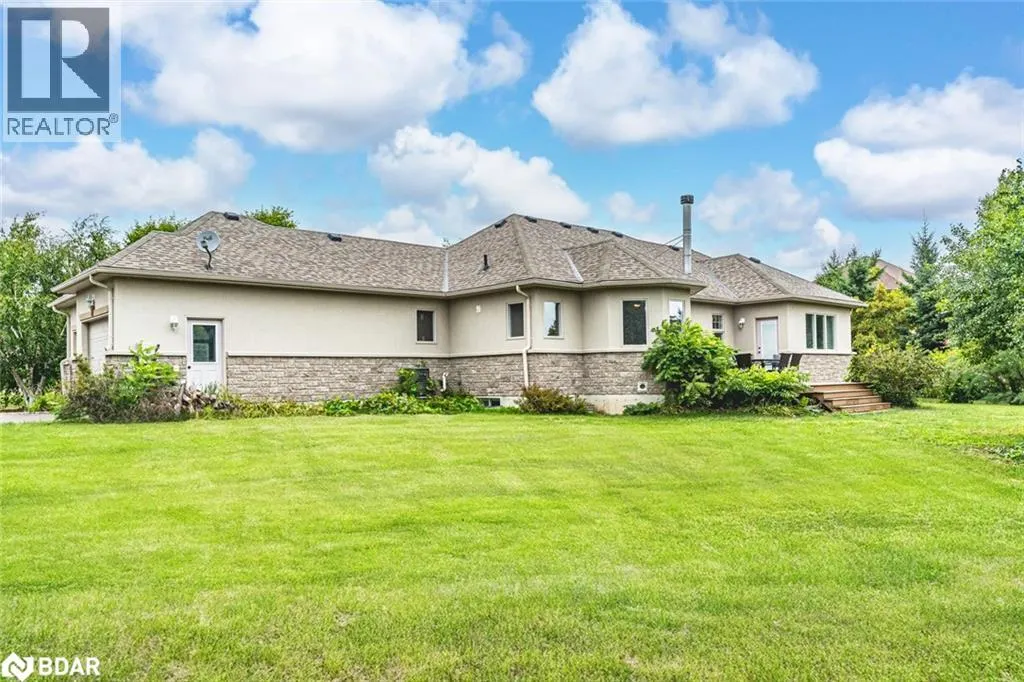 32 BASSWOOD Circle