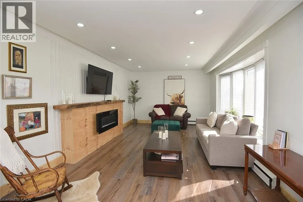 645 BEACH Boulevard