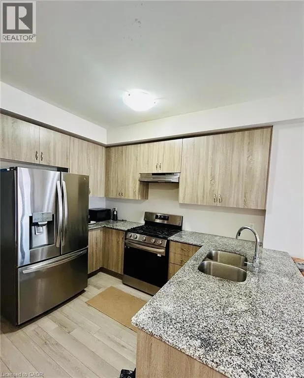 585 COLBORNE Street Unit# 302, #302