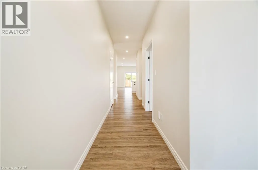 16 PINTAIL Lane
