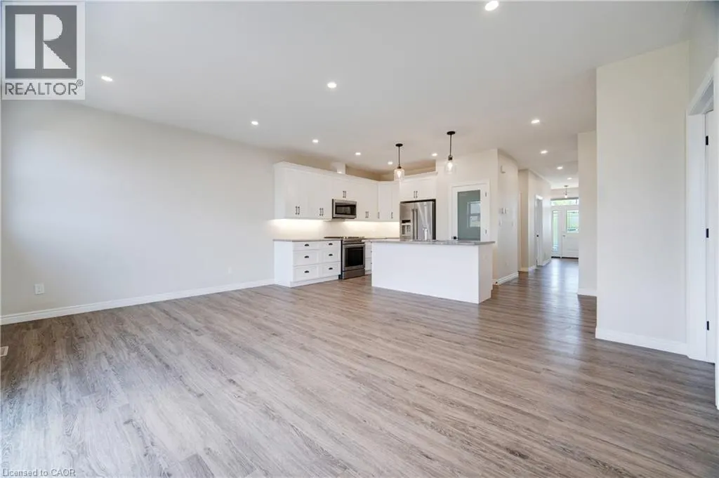 16 PINTAIL Lane