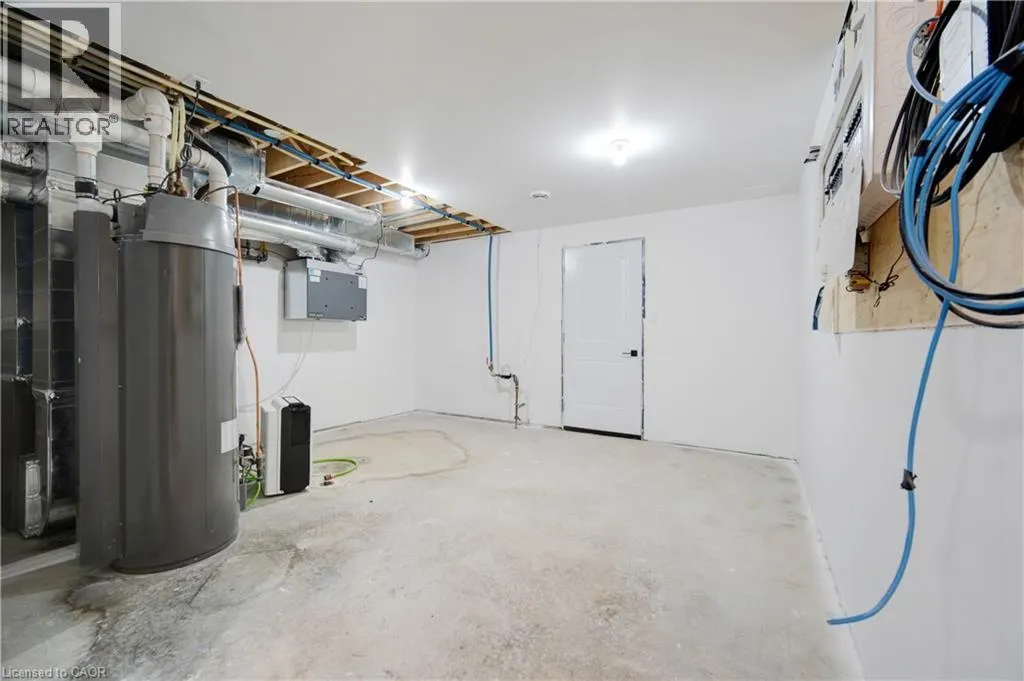 16 PINTAIL Lane