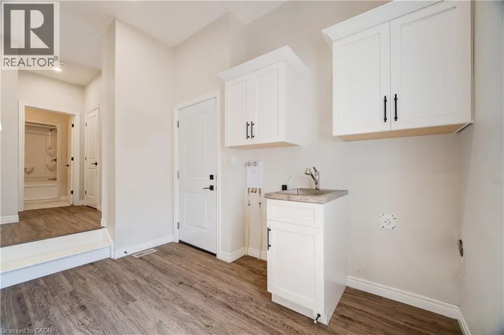 16 PINTAIL Lane