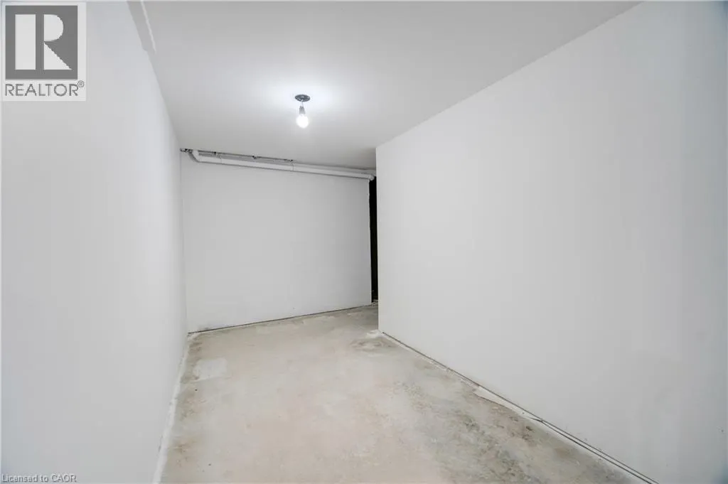 16 PINTAIL Lane