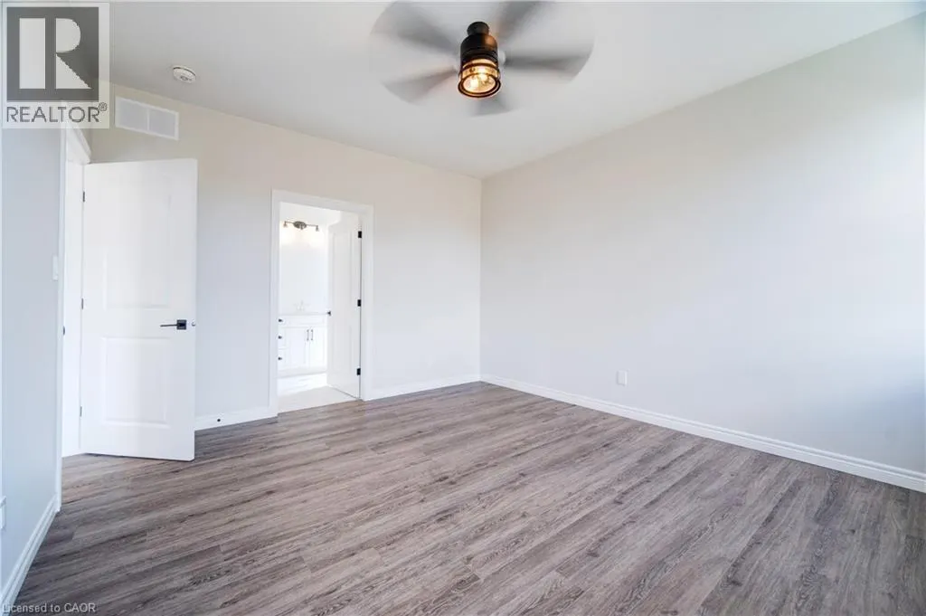 16 PINTAIL Lane