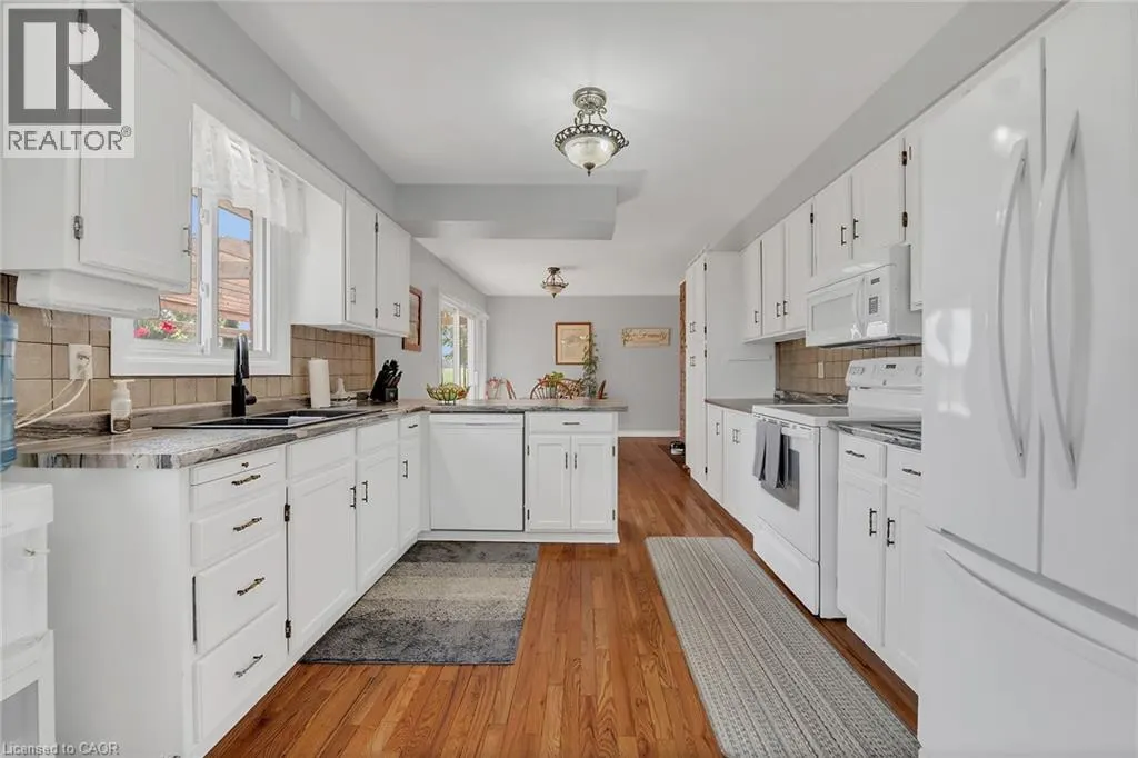 484 HALD-DUNN TOWNLINE Road