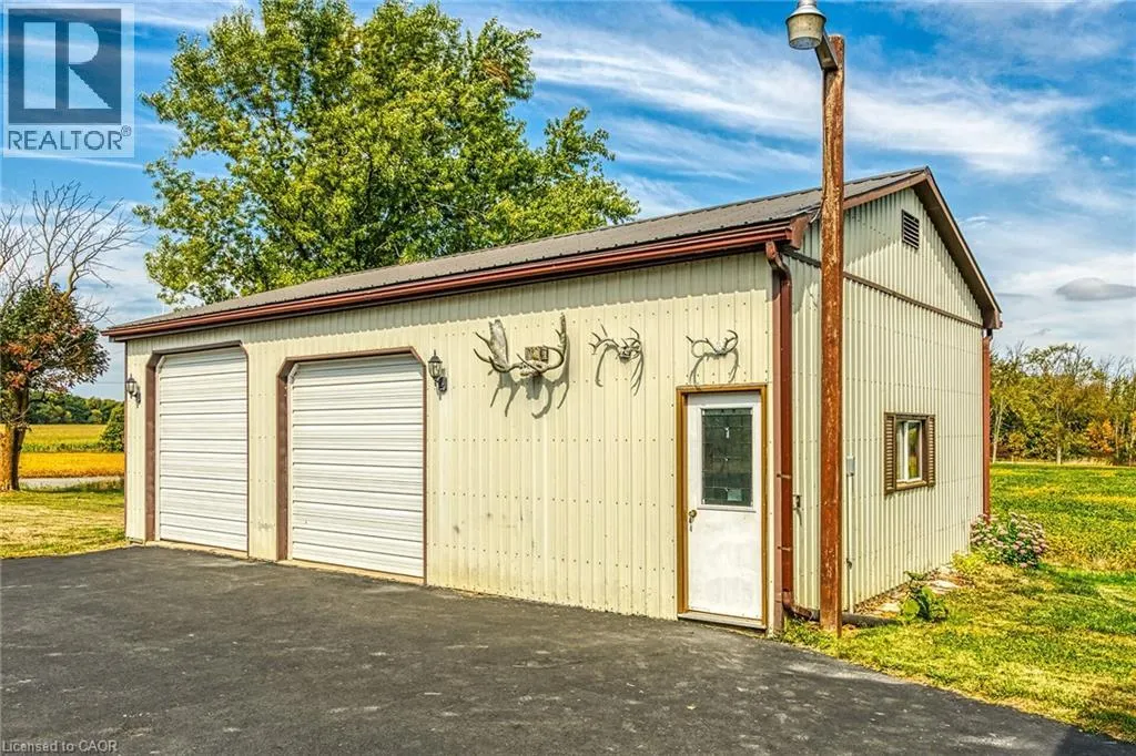484 HALD-DUNN TOWNLINE Road