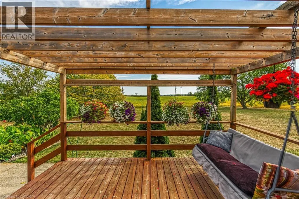 484 HALD-DUNN TOWNLINE Road