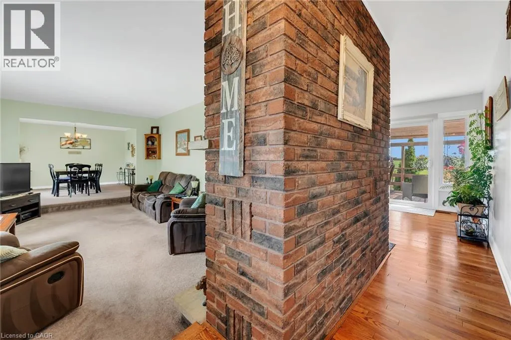 484 HALD-DUNN TOWNLINE Road