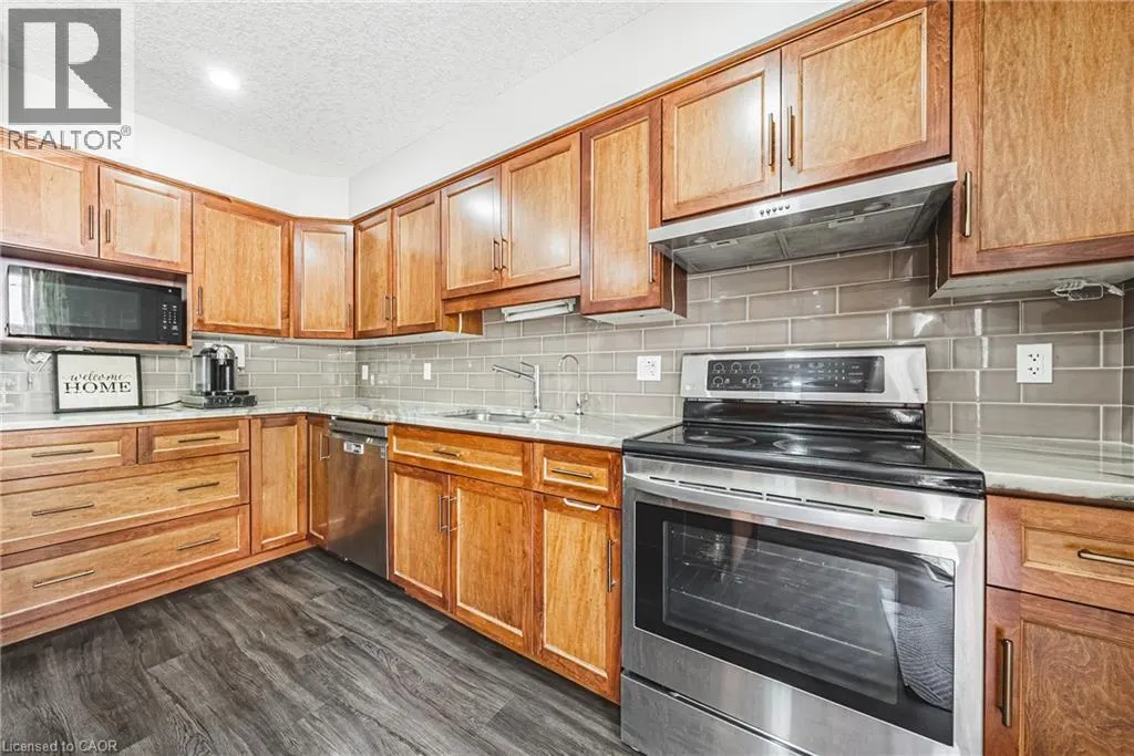 214 SNYDER'S Road E Unit# 2, #2