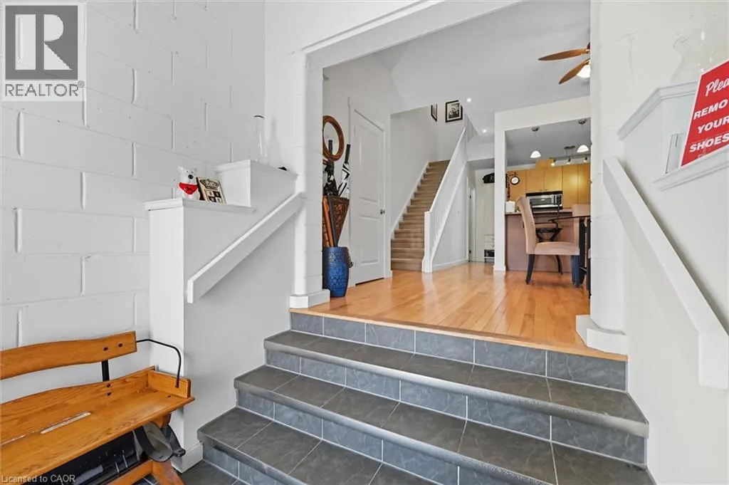 49 ONTARIO Street Unit# 1, #1