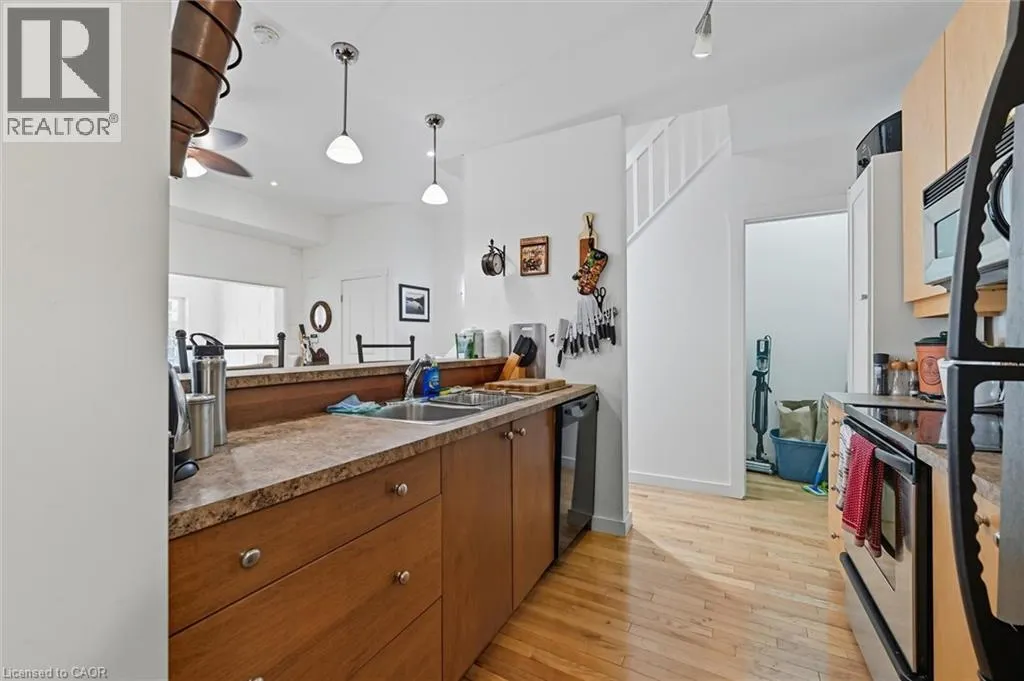 49 ONTARIO Street Unit# 1, #1