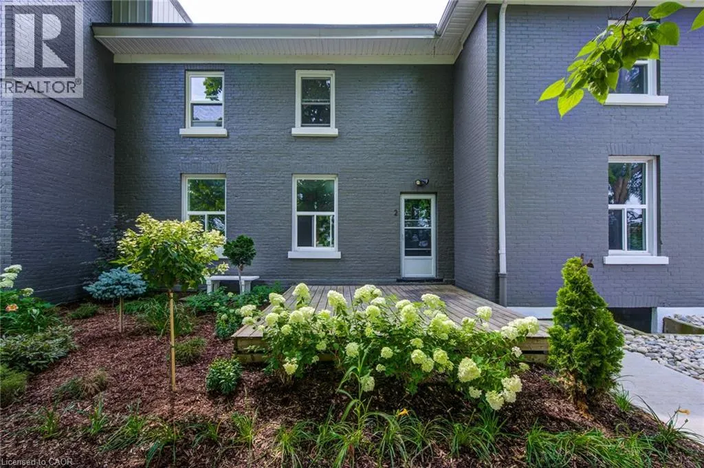 255 RAGLAN Street Unit# 2, #2