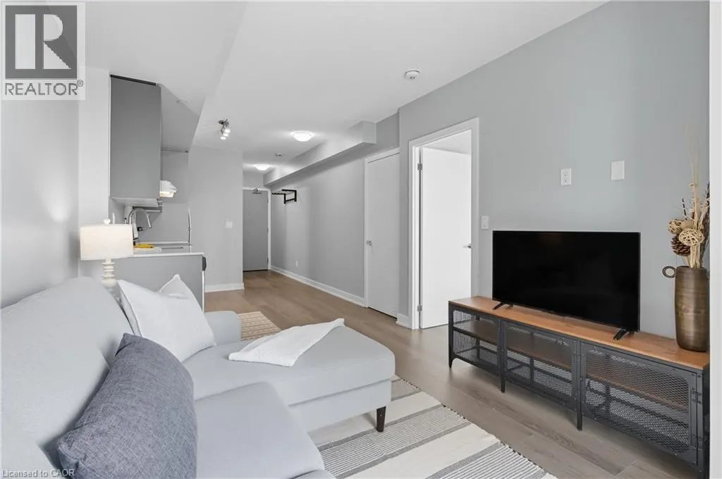 3200 DAKOTA Common Unit# B602, #B602