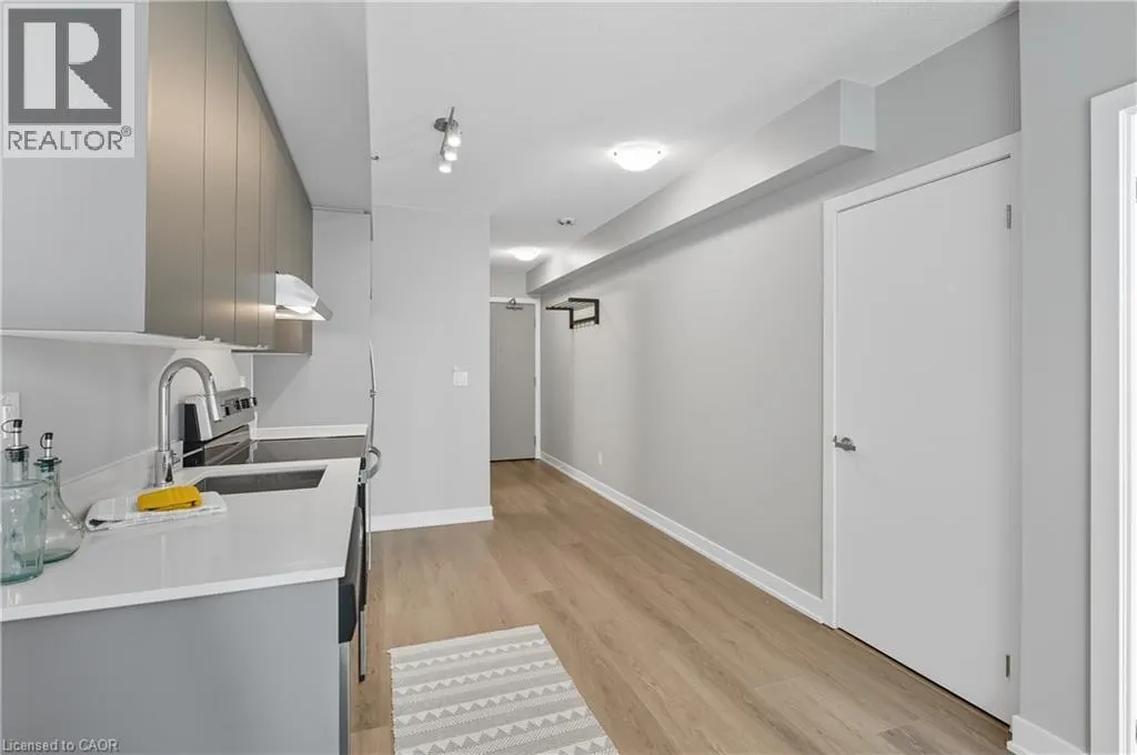 3200 DAKOTA Common Unit# B602, #B602