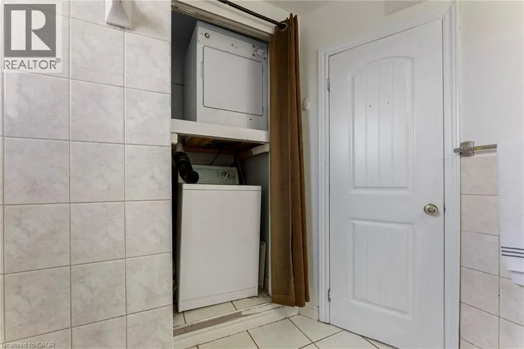 851 QUEENSTON Drive Unit# 802, #802