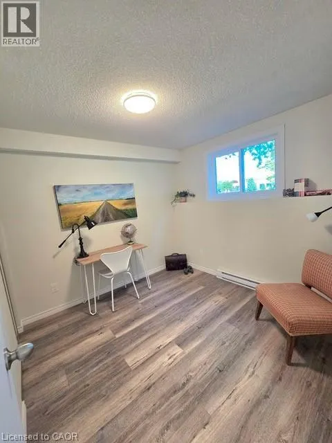 60 DONLY Drive S Unit# 101, #101