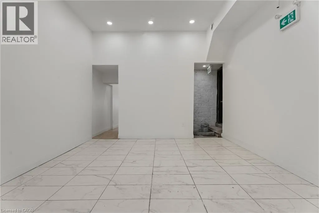 93 JOHN Street S Unit# 1, #1