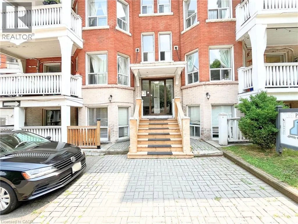 121 PARK Street S Unit# 5, #5