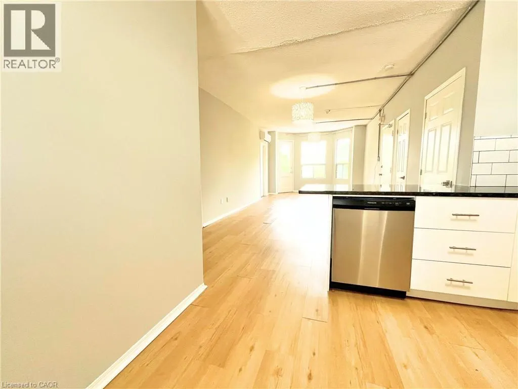 121 PARK Street S Unit# 5, #5