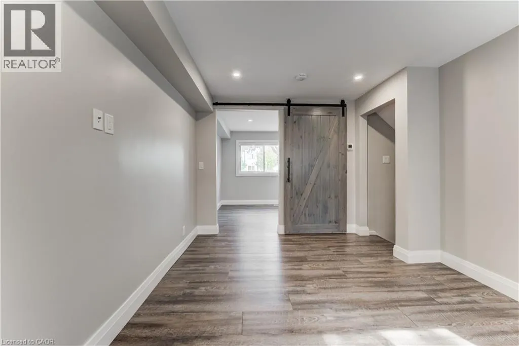 294 ROSEMOUNT Drive Unit# B, #B