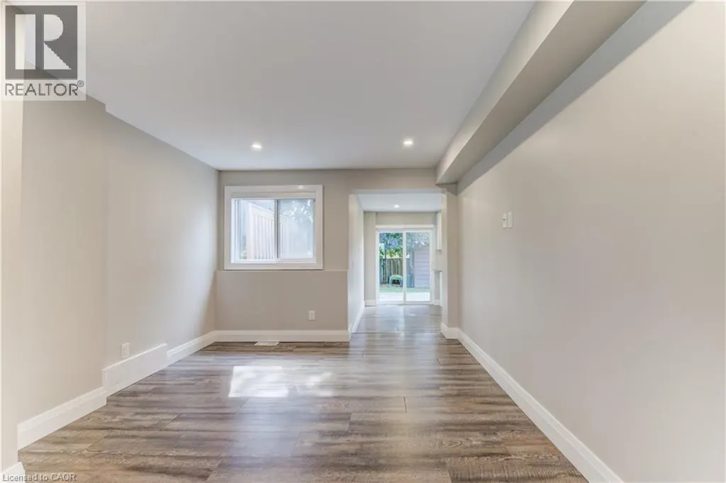 294 ROSEMOUNT Drive Unit# B, #B