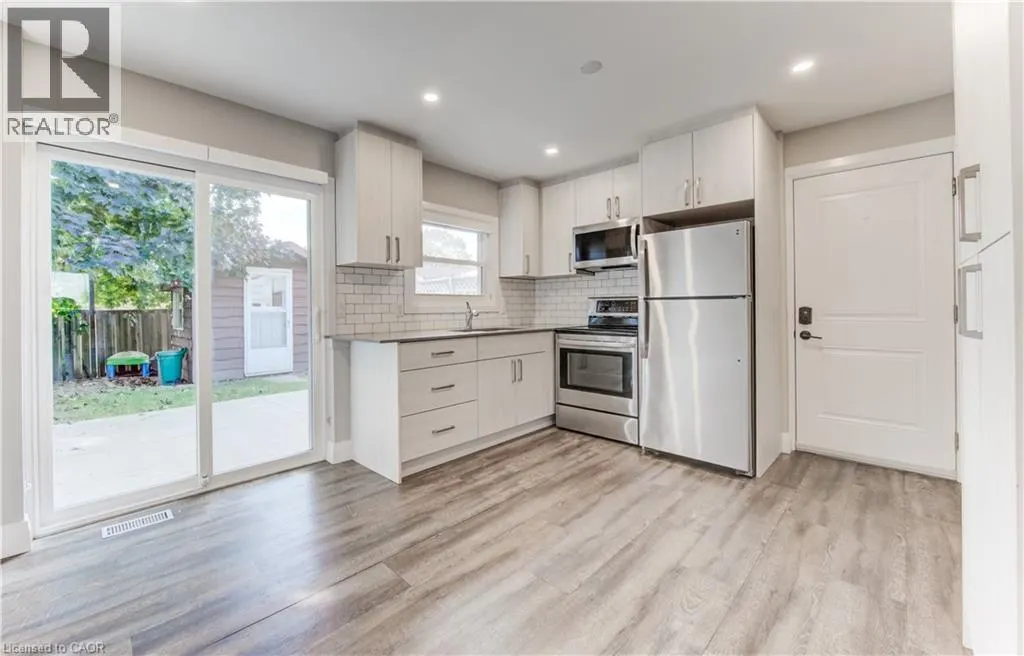 294 ROSEMOUNT Drive Unit# B, #B