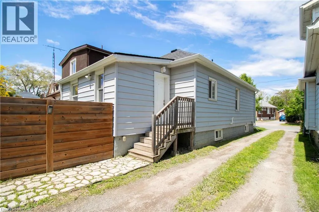10 MANNING Street