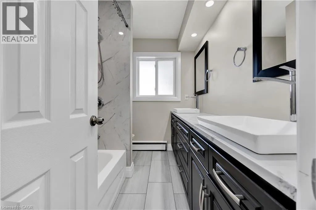 434 GREENFIELD Avenue Unit# 2, #2