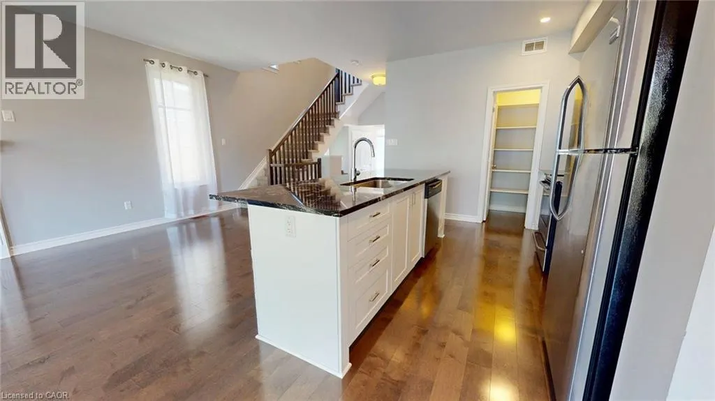 253 BRAMBLING WAY