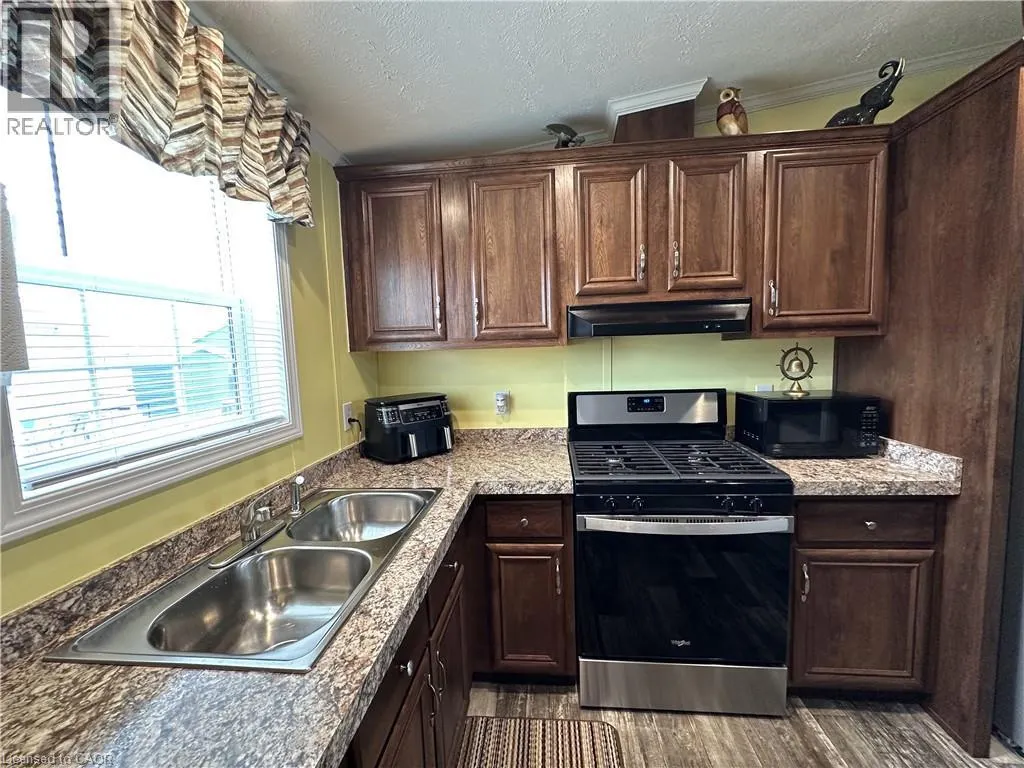 14 COPPER BEECH Drive