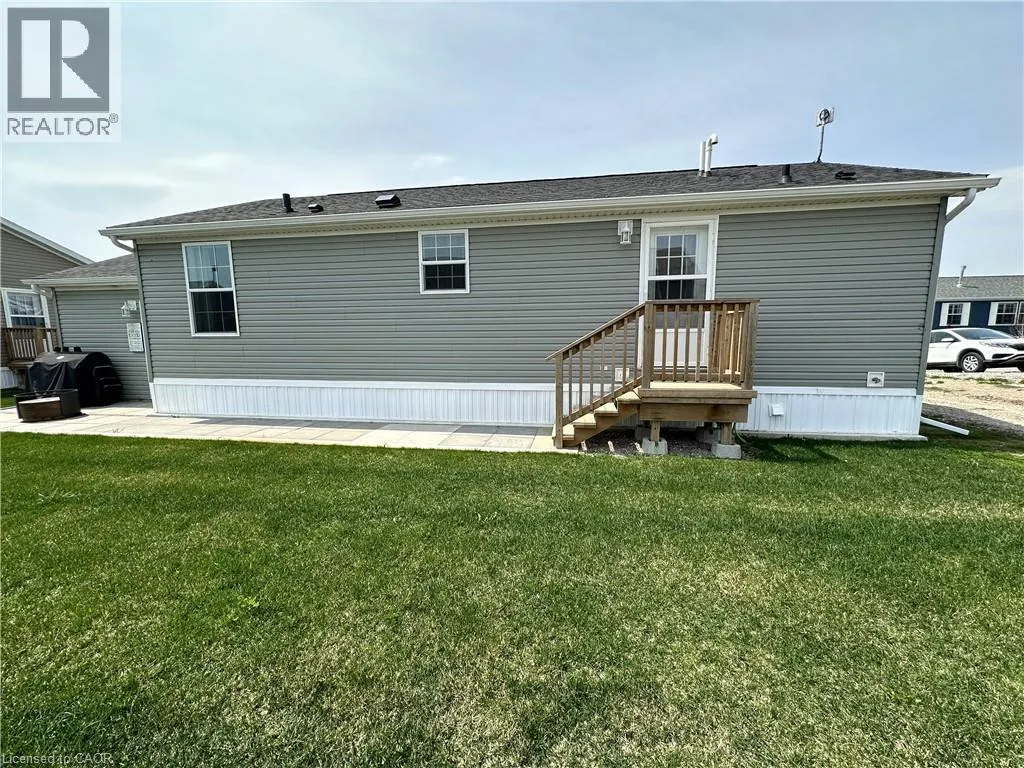 14 COPPER BEECH Drive