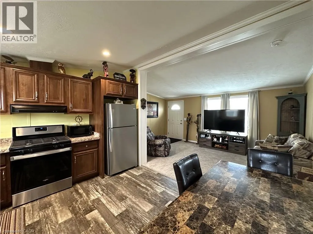 14 COPPER BEECH Drive