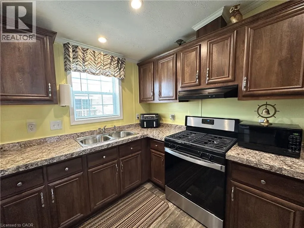 14 COPPER BEECH Drive