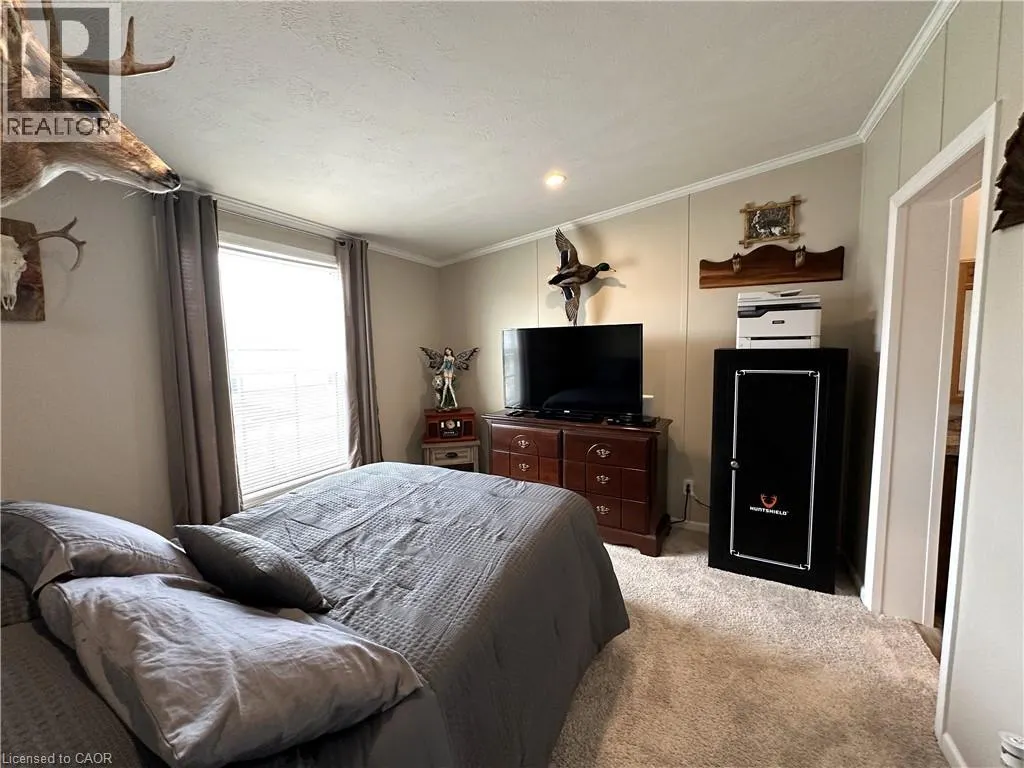 14 COPPER BEECH Drive