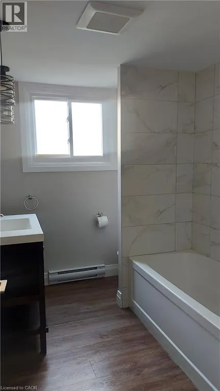 106 CHANDLER Drive Unit# 1, #1