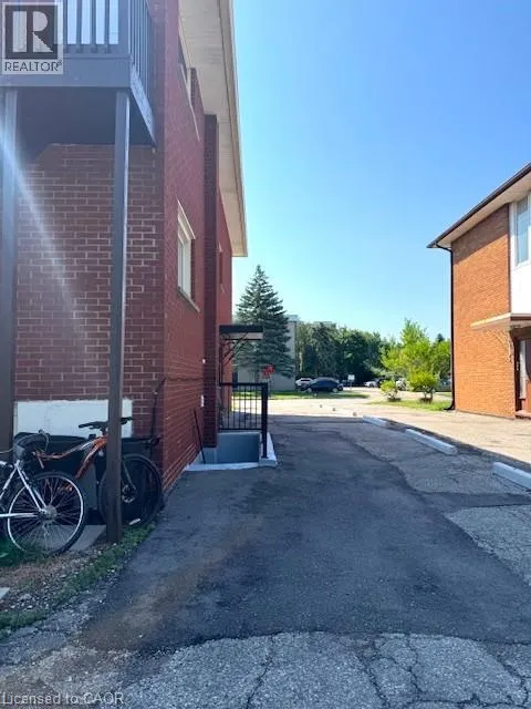 106 CHANDLER Drive Unit# 1, #1